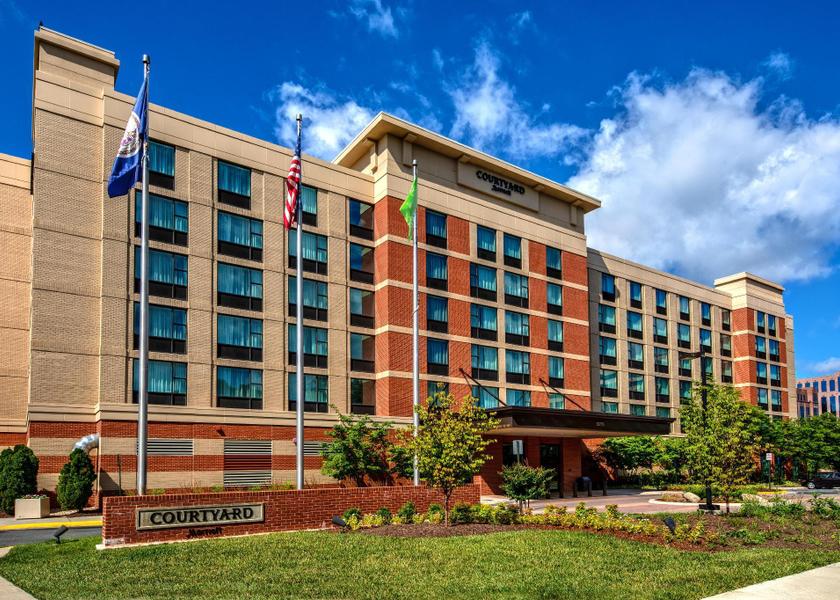 Virginia Herndon Hotel Exterior