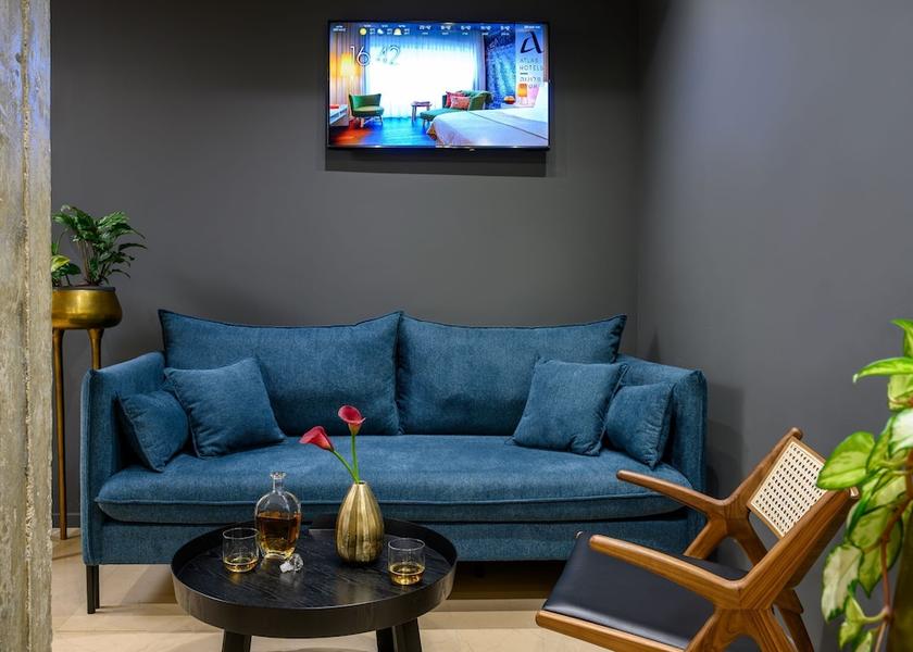  Be'er Ya'akov Reception