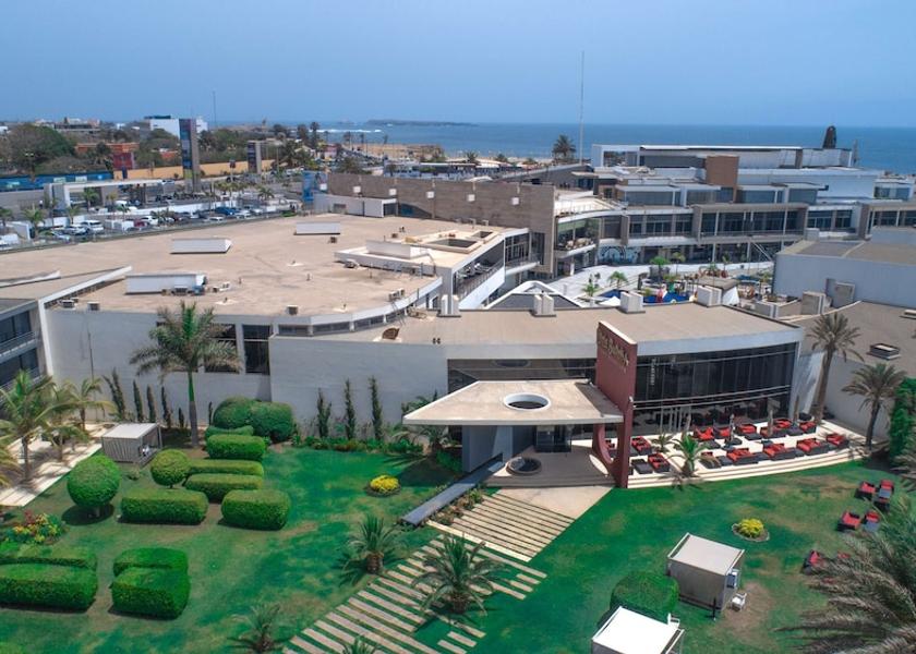  Dakar Exterior Detail