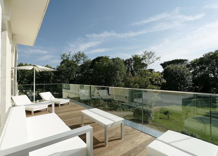 Occitanie Castelnau-le-Lez Terrace