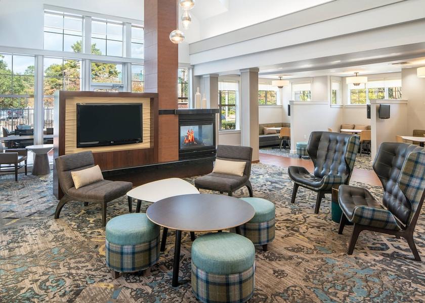 Louisiana Covington Lobby