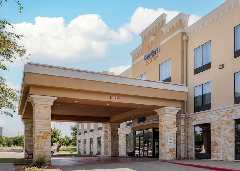 Texas Pflugerville Exterior Detail