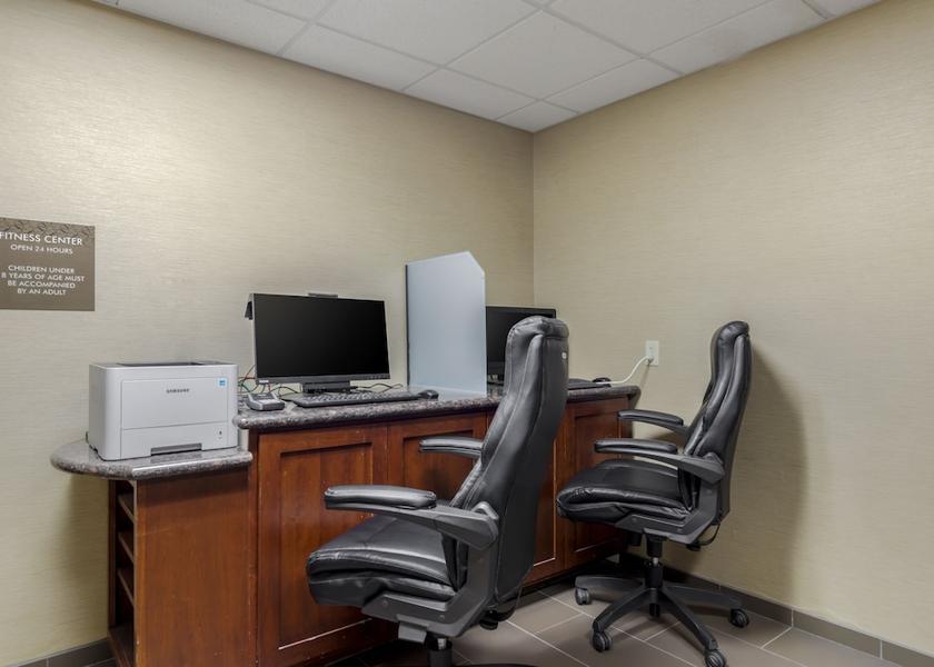 Texas Pflugerville Business center