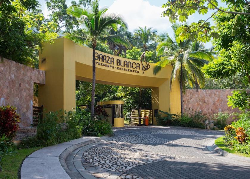 Jalisco Puerto Vallarta Property entrance