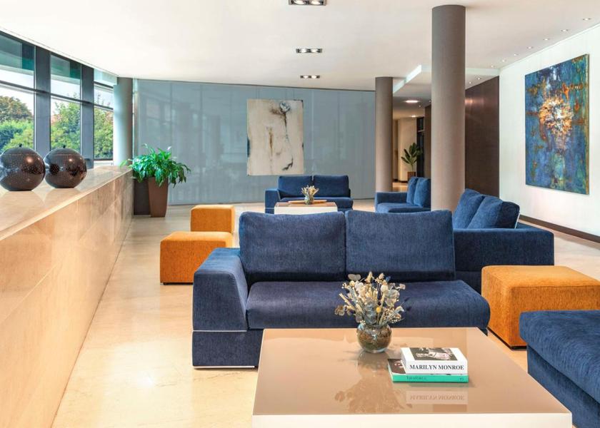 Asturias Gijon lobby