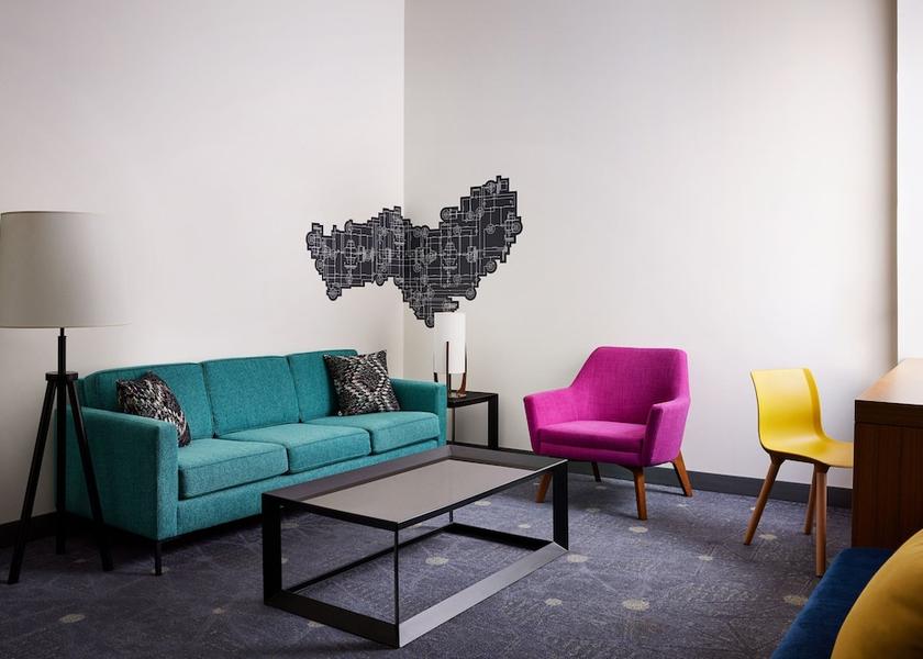 Kansas Leawood Living Area