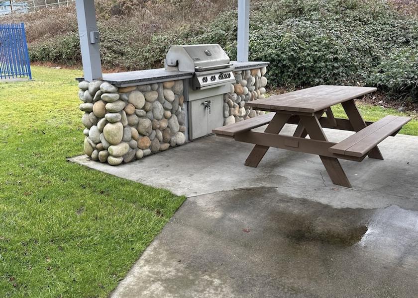 Oregon Shady Cove Barbeque
