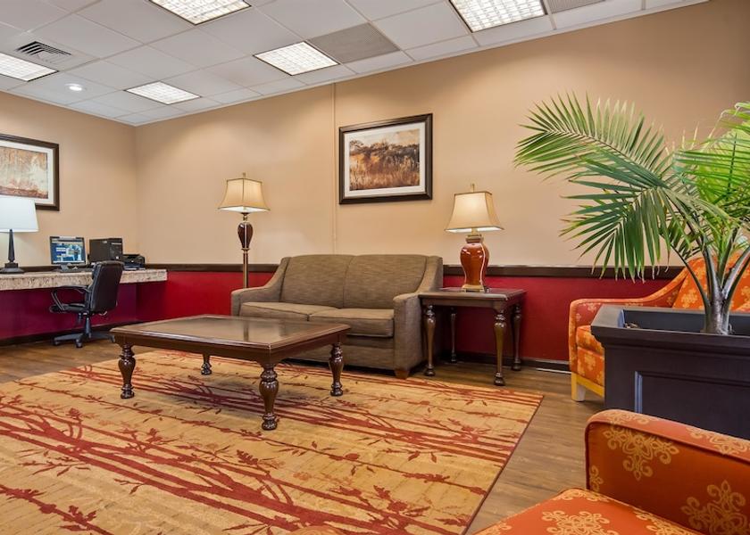 Kentucky Richmond Lobby