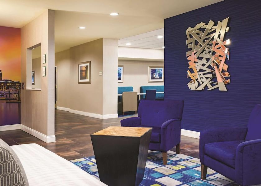 Maryland Glen Burnie Lobby
