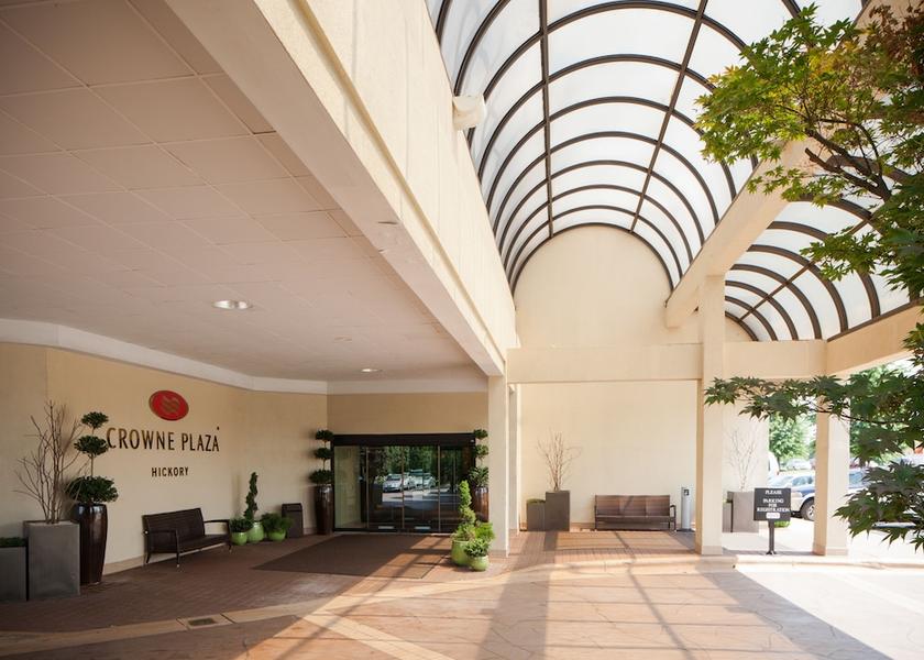 North Carolina Hickory Exterior Detail