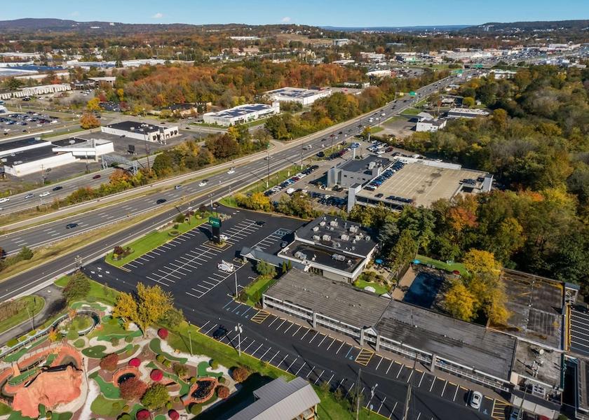 New Jersey Wayne Exterior Detail