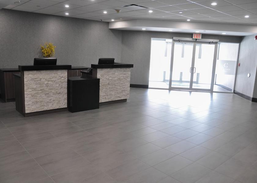 Check-in/check-out kiosk