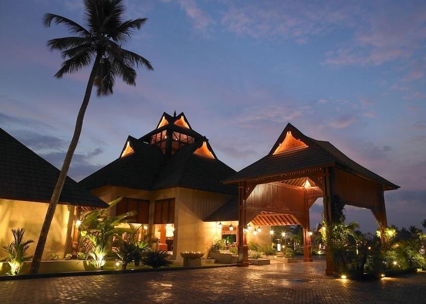 Kerala Kumarakom Porch