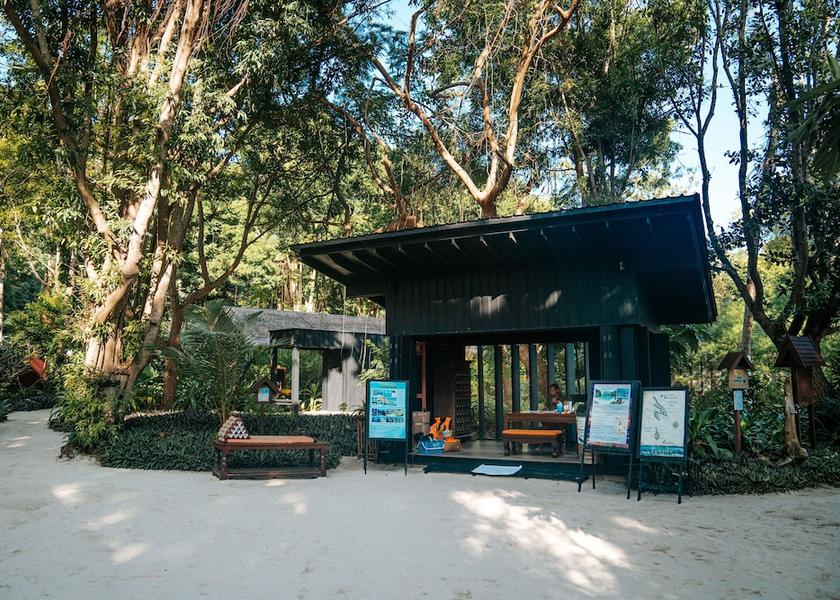 Krabi Province Ko Phi Phi Exterior Detail