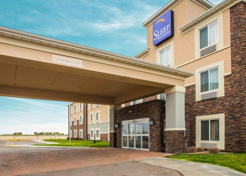 Kansas Oakley Hotel Exterior