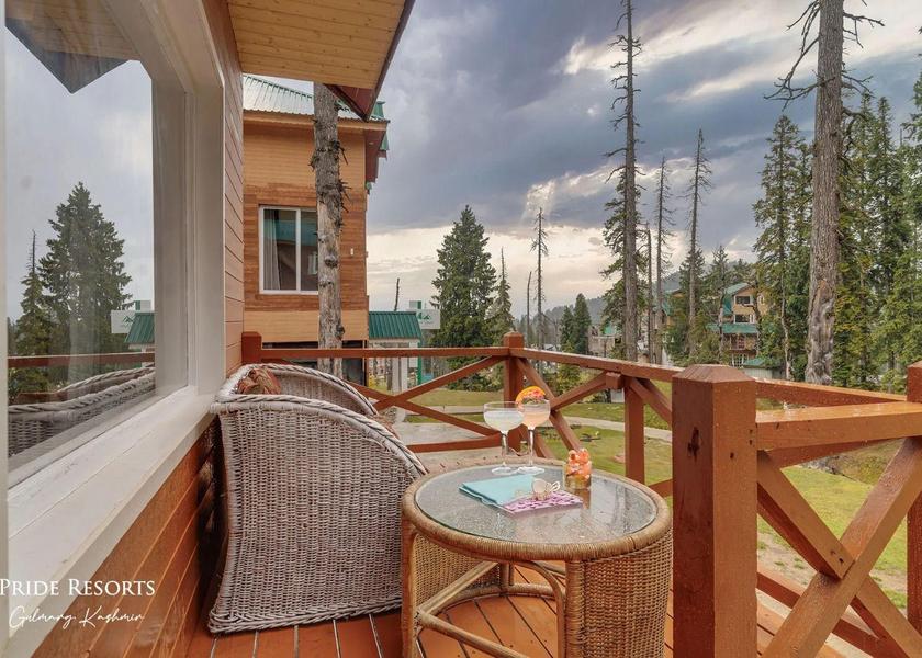 Jammu and Kashmir Gulmarg Public Areas
