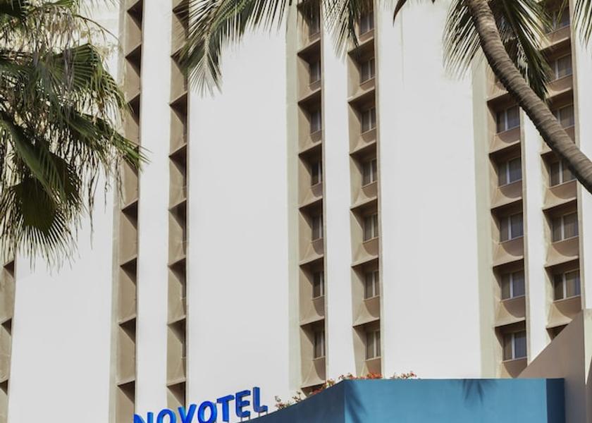  Dakar Facade