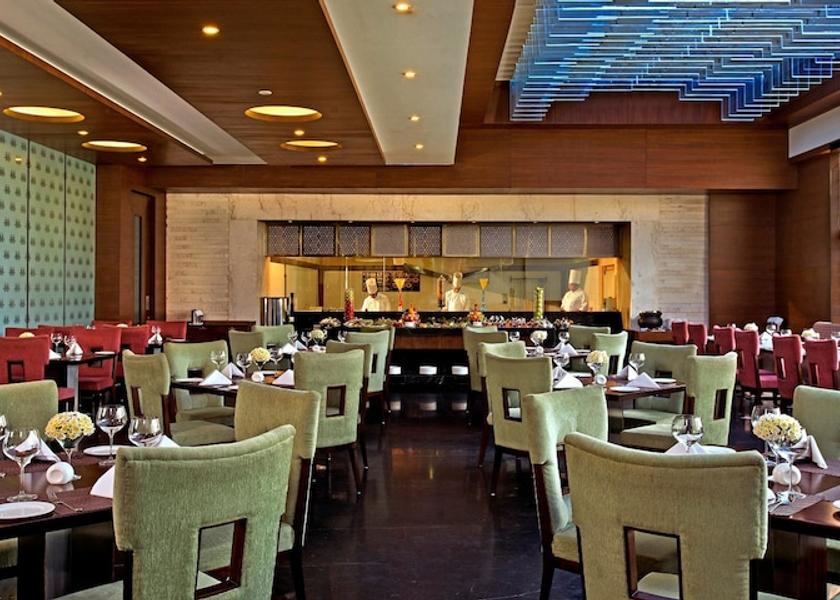 Uttar Pradesh Lucknow Food & Dining