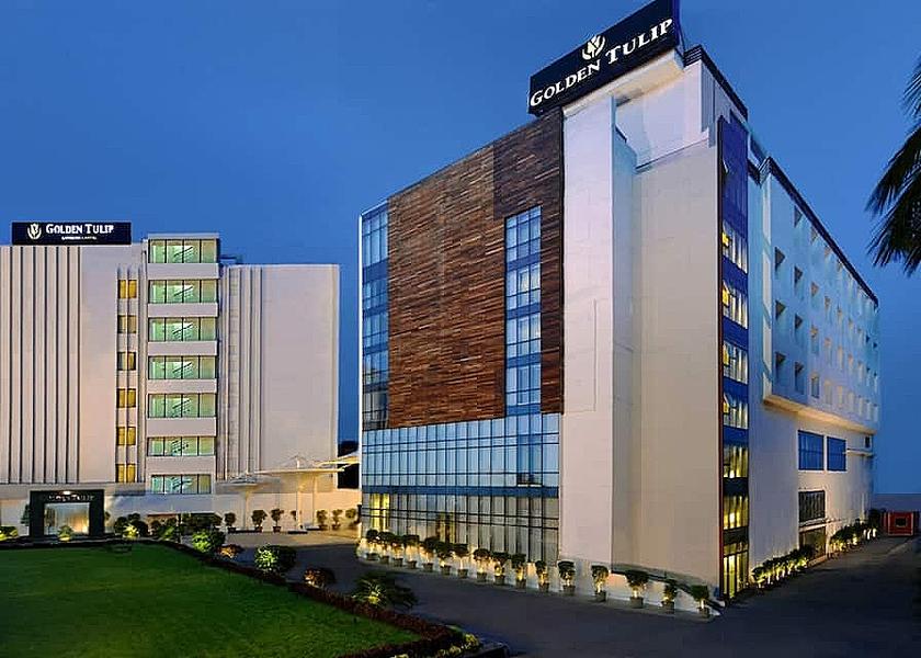 Uttar Pradesh Lucknow Hotel Exterior