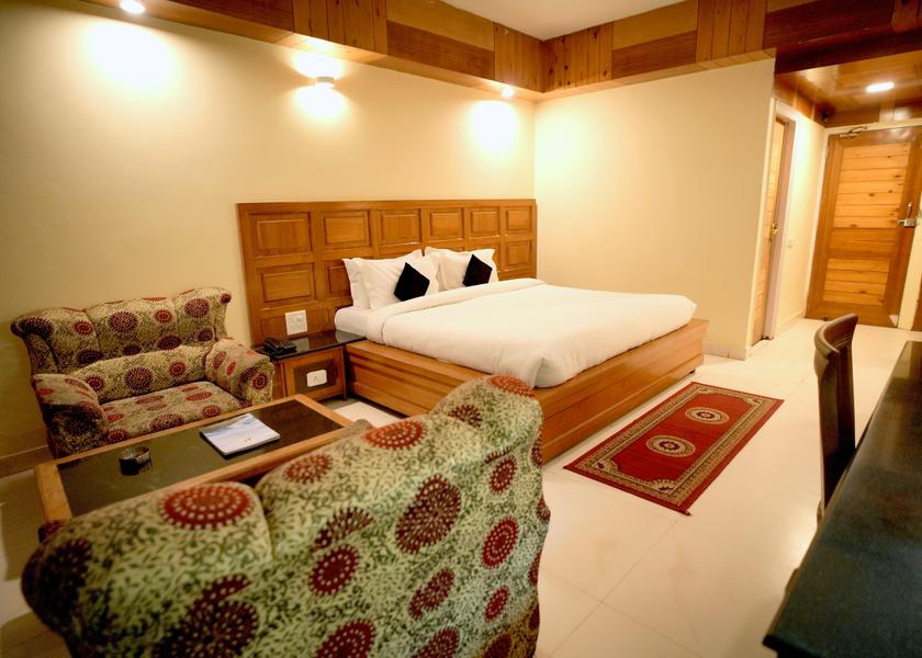 Himachal Pradesh Kasauli Super Deluxe Room