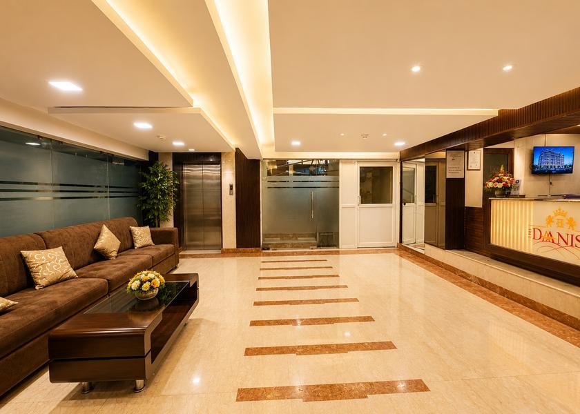 Delhi Delhi Public Areas