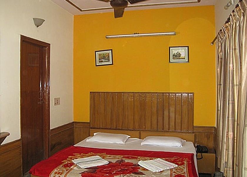Uttar Pradesh Agra Standard Double Non AC Room