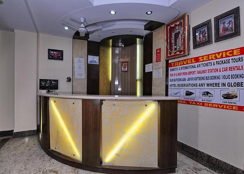 Delhi Delhi Public Areas