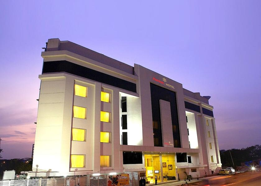 Telangana Hyderabad Hotel Exterior