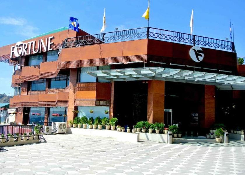 Uttarakhand Mussoorie Hotel Exterior