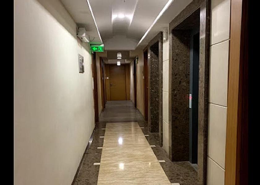 Maharashtra Mumbai Public Areas