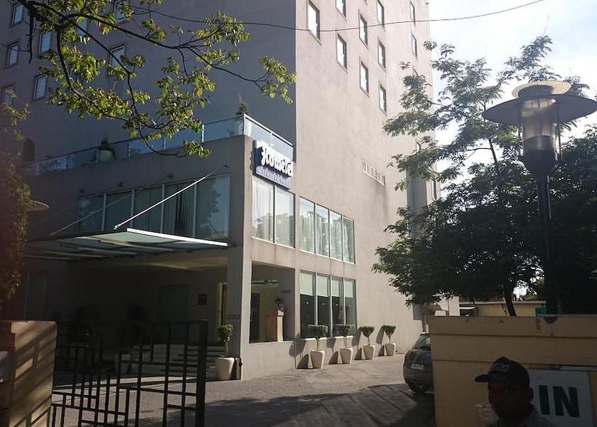 Haryana Chandigarh Hotel Exterior
