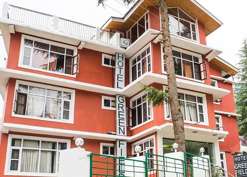 Himachal Pradesh Manali Hotel Exterior