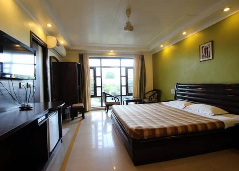 Rajasthan Mount Abu SUPER DELUXE ROOM