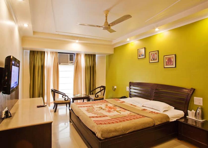 Rajasthan Mount Abu Super Deluxe Room