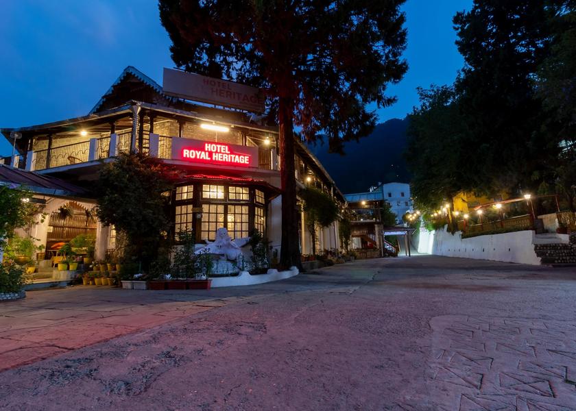 Uttarakhand Nainital Hotel Exterior