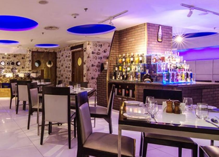 Maharashtra Mumbai Food & Dining