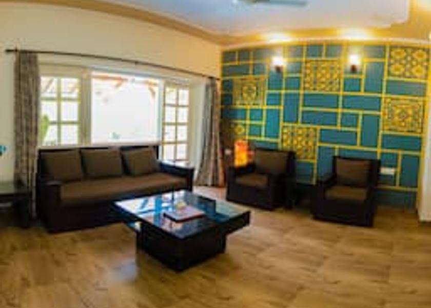 Uttarakhand Bhimtal Public Areas