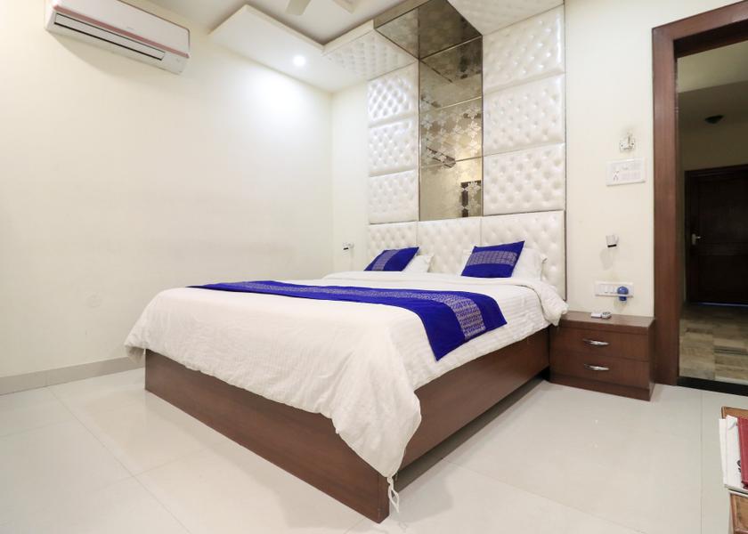 Madhya Pradesh Gwalior Deluxe Double or Twin Room