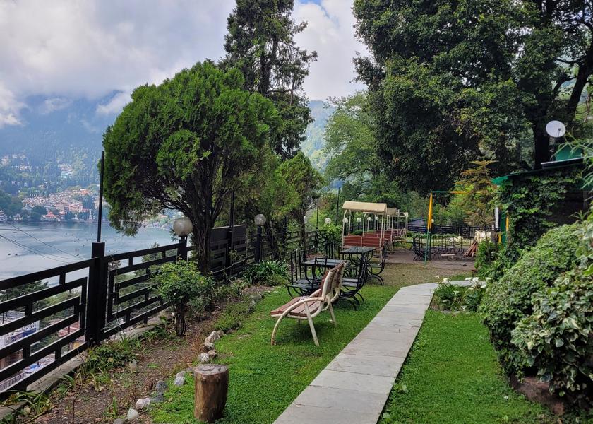 Uttarakhand Nainital Hotel View