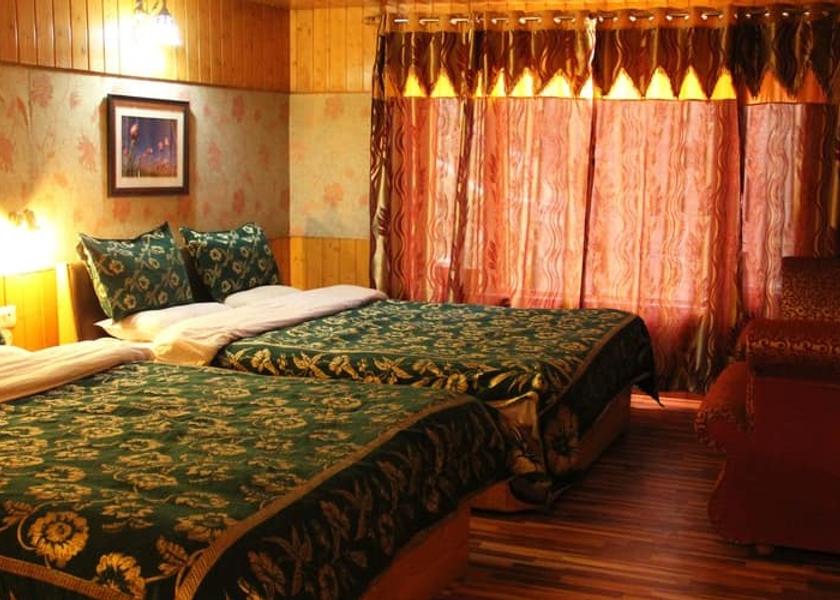 Jammu and Kashmir Gulmarg Family Room