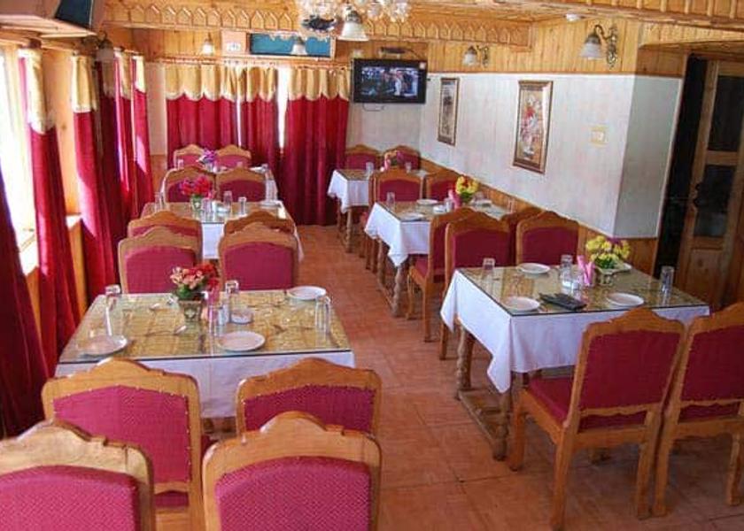 Jammu and Kashmir Gulmarg restaurent