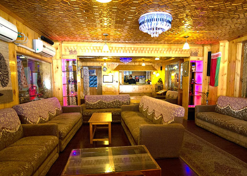 Jammu and Kashmir Gulmarg Public Areas