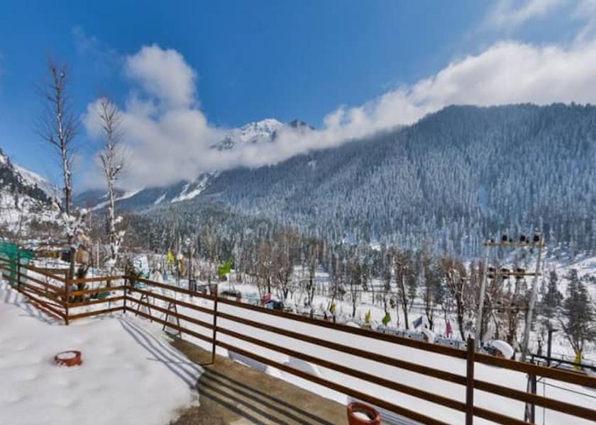 Jammu and Kashmir Pahalgam Valley