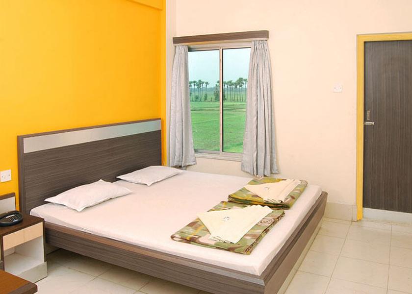 West Bengal Tarapith Eco Non Ac (Top Floor)