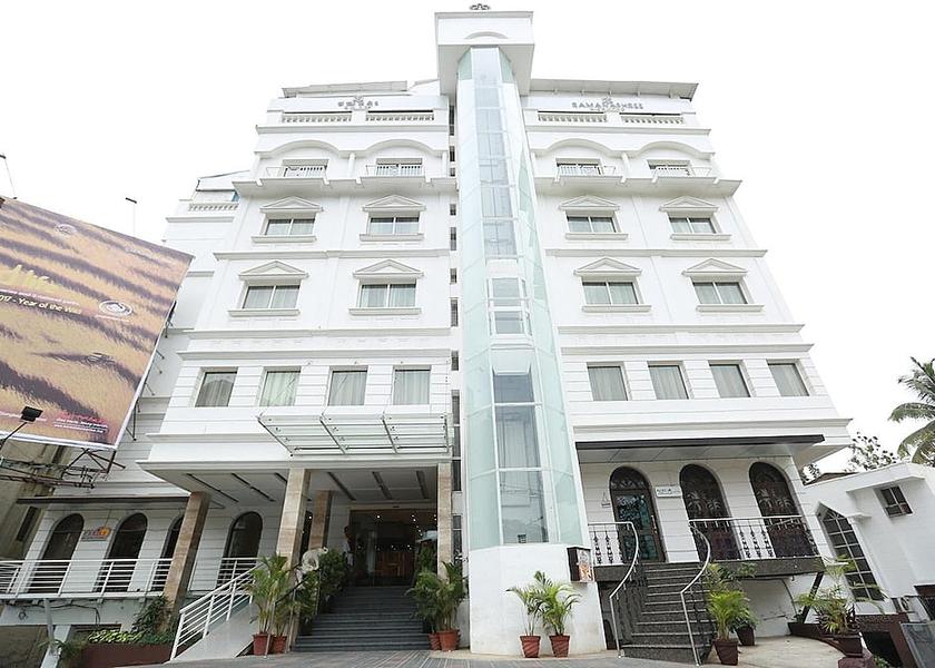 Karnataka Bangalore Exterior Detail