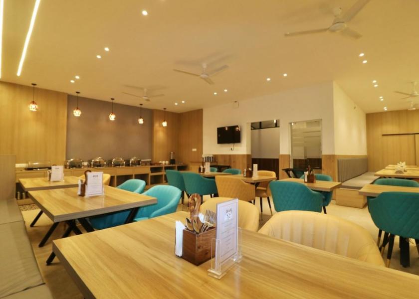 Uttarakhand Dehradun Food & Dining