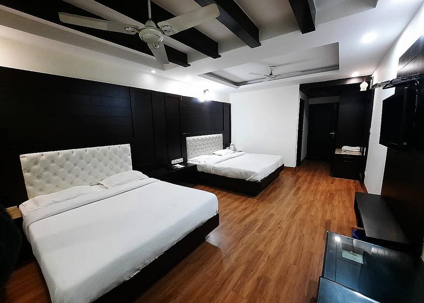 Uttarakhand Mussoorie  Super Deluxe 4 Bed Non View Room
