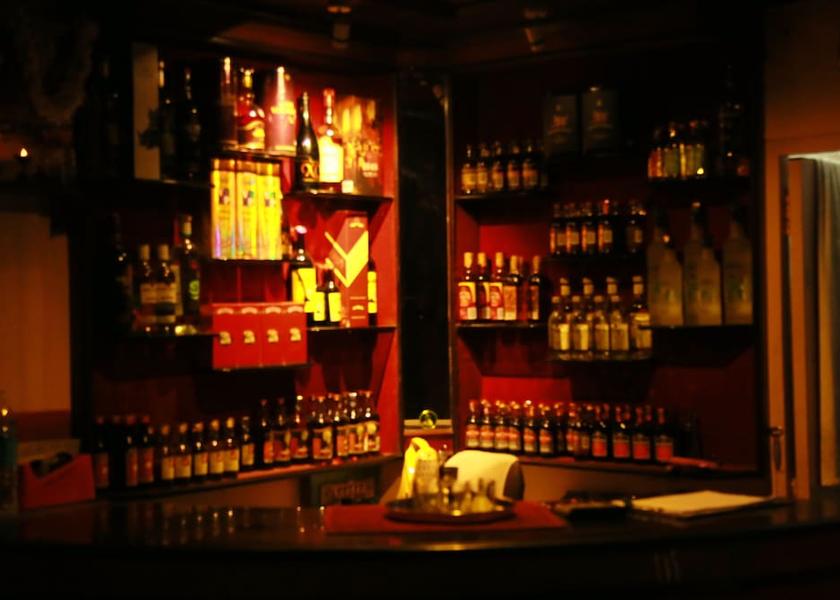 Tamil Nadu Ooty Bar (on property)