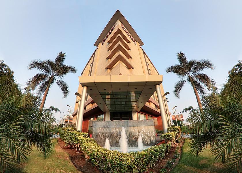 Haryana Gurugram Hotel Exterior