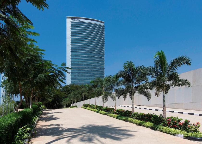 Maharashtra Mumbai Exterior - Building Façade